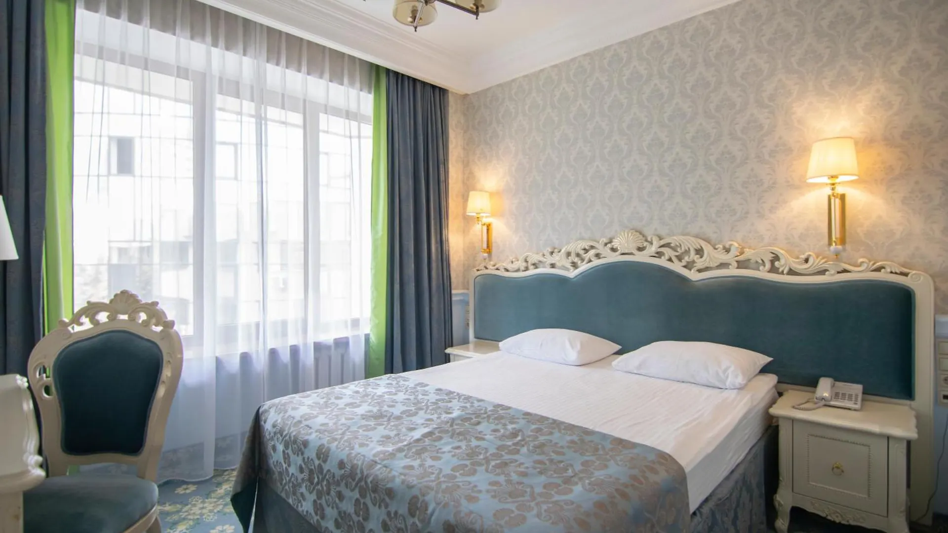 ***  Royal Olympic Hotel Kiev Ucraina