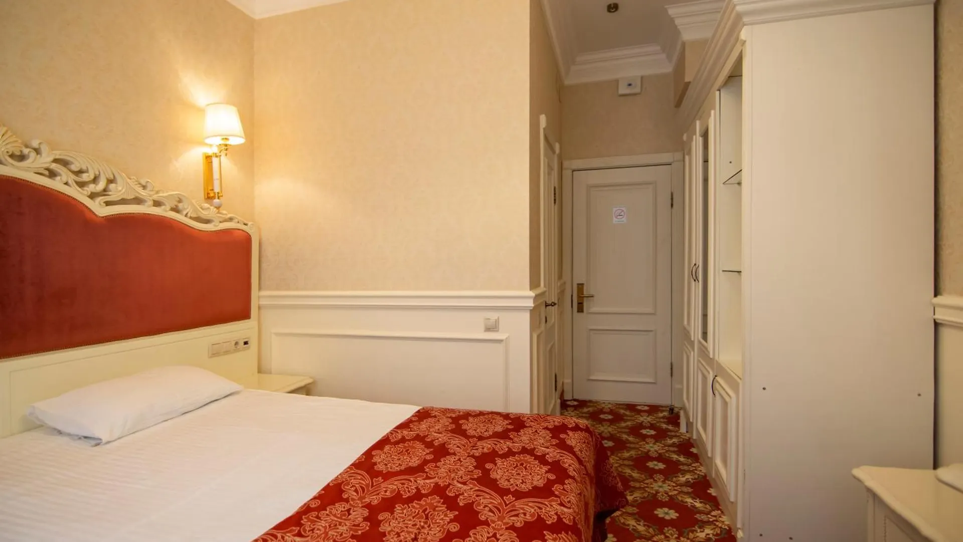 Royal Olympic Hotel Киев Украина